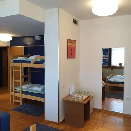 Hostel Spirit And Belgrade